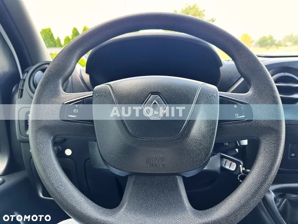 Renault Master - 25