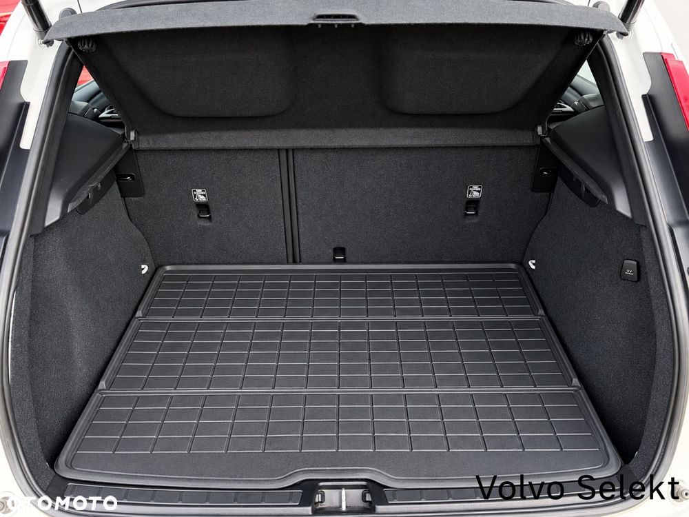 Volvo XC 40 - 27