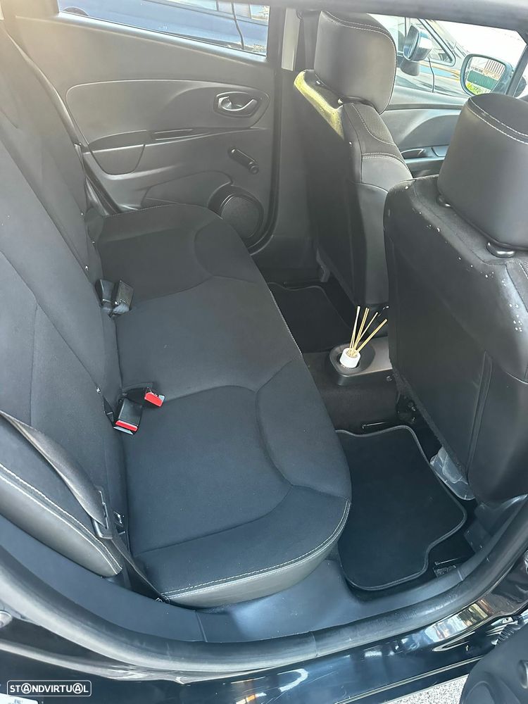 Renault Clio Sport Tourer 1.5 dCi - 9