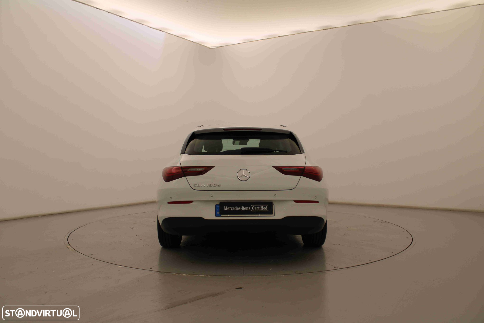 Mercedes-Benz CLA 180 d - 8