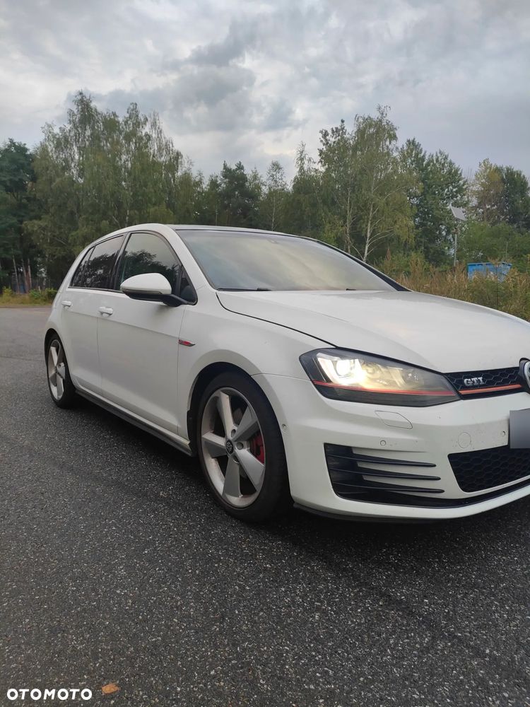 Volkswagen Golf 2.0 TSI BMT GTI Performance DSG - 10