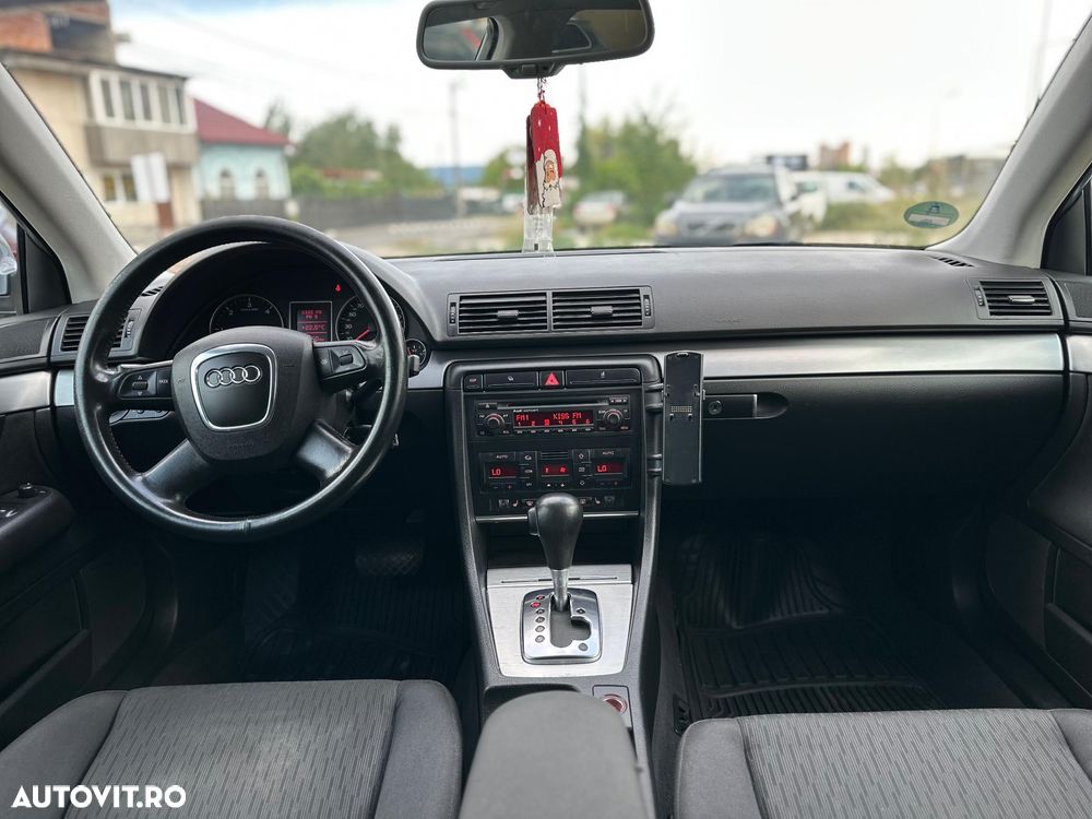 Audi A4 - 9