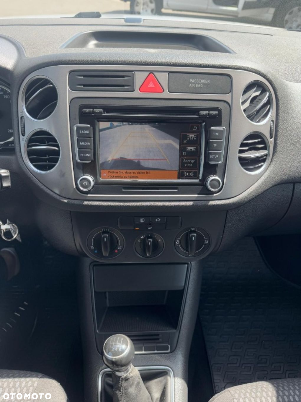 Volkswagen Tiguan - 25