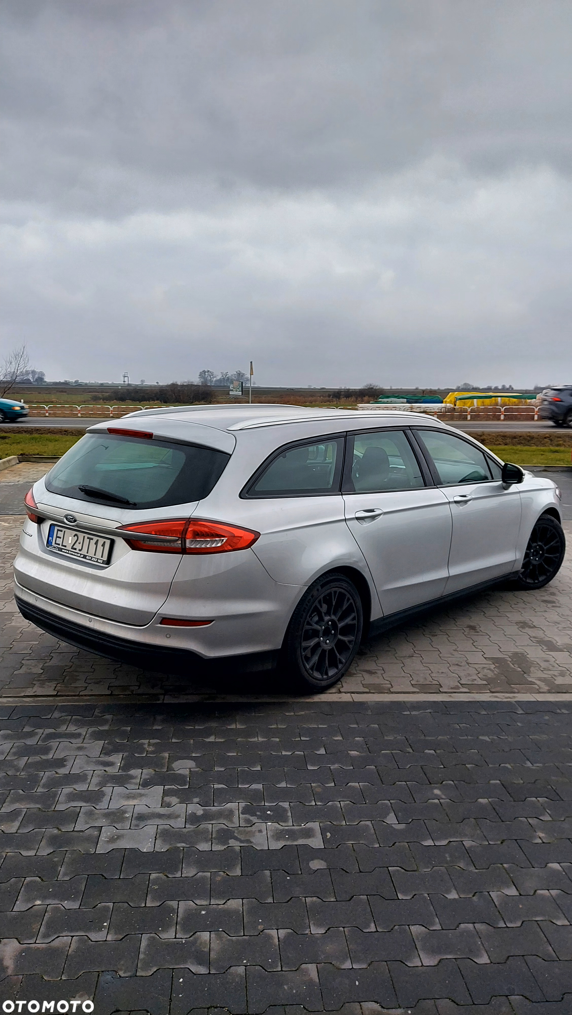 Ford Mondeo 2.0 TDCi ECOnetic Trend - 4