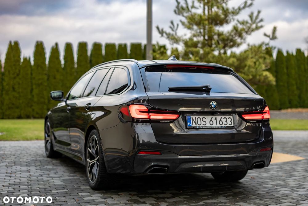 BMW Seria 5 520d M Sport sport - 4