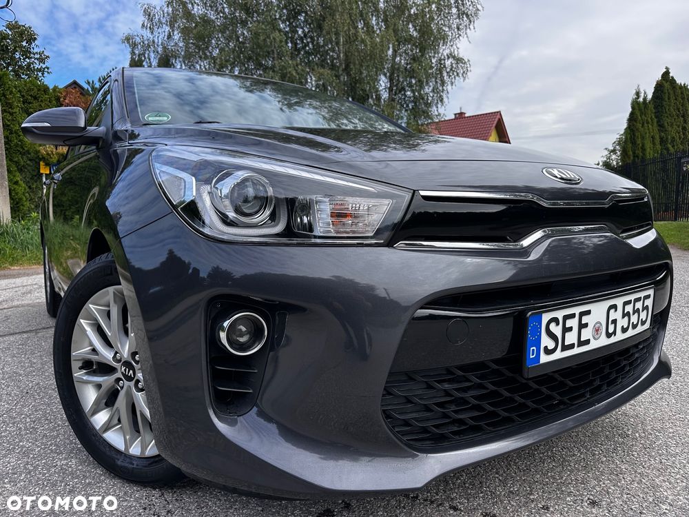 Kia Rio 2018 photo 2