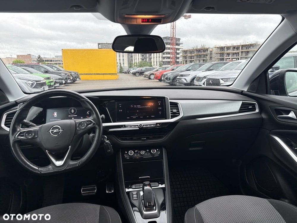 Opel Grandland 1.2 T Business Edition S&S - 8