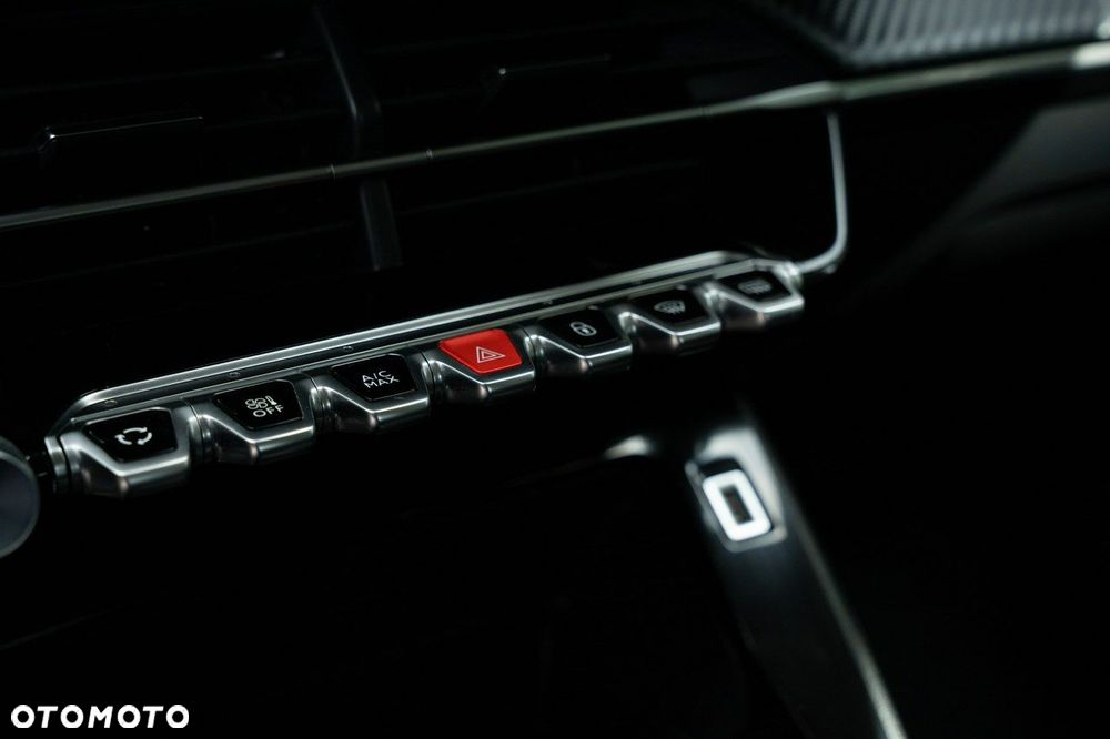 Peugeot 2008 - 14
