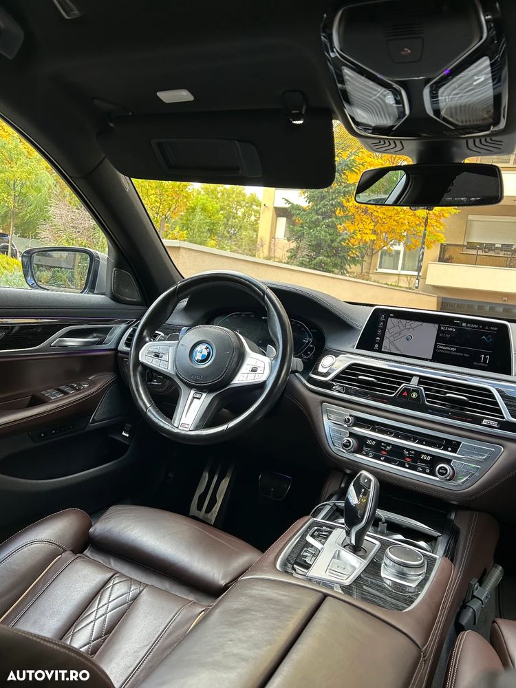 BMW Seria 7 745e - 7