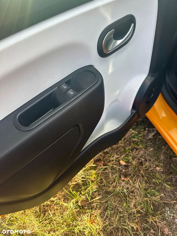 Renault Twingo SCe 75 INTENS - 10