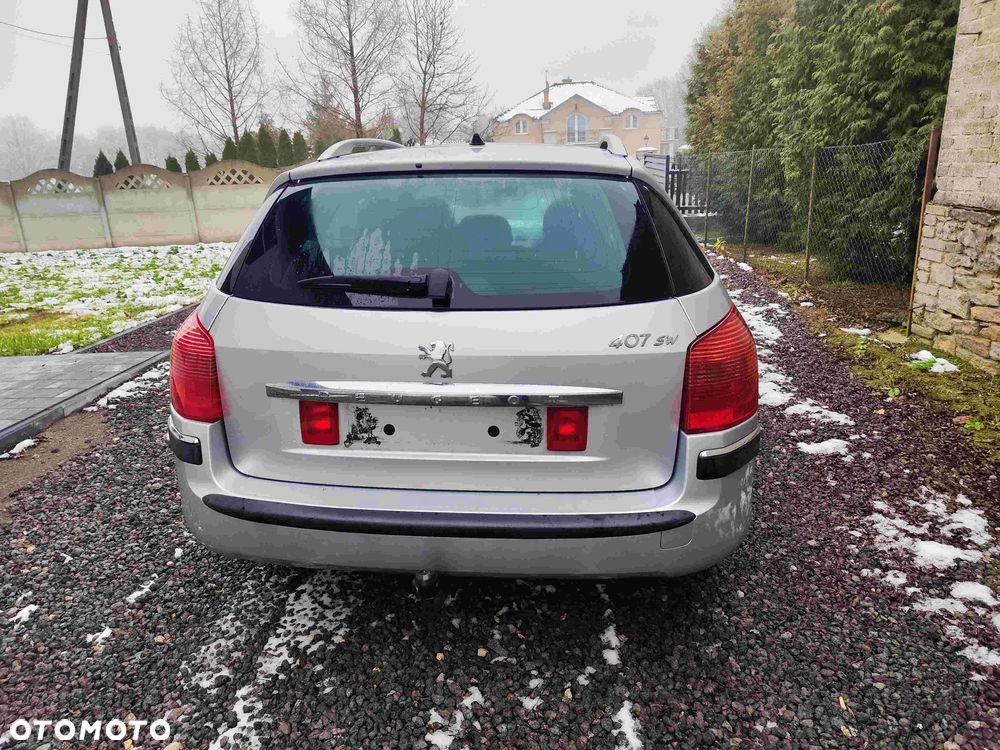 Peugeot 407 135 Premium - 11