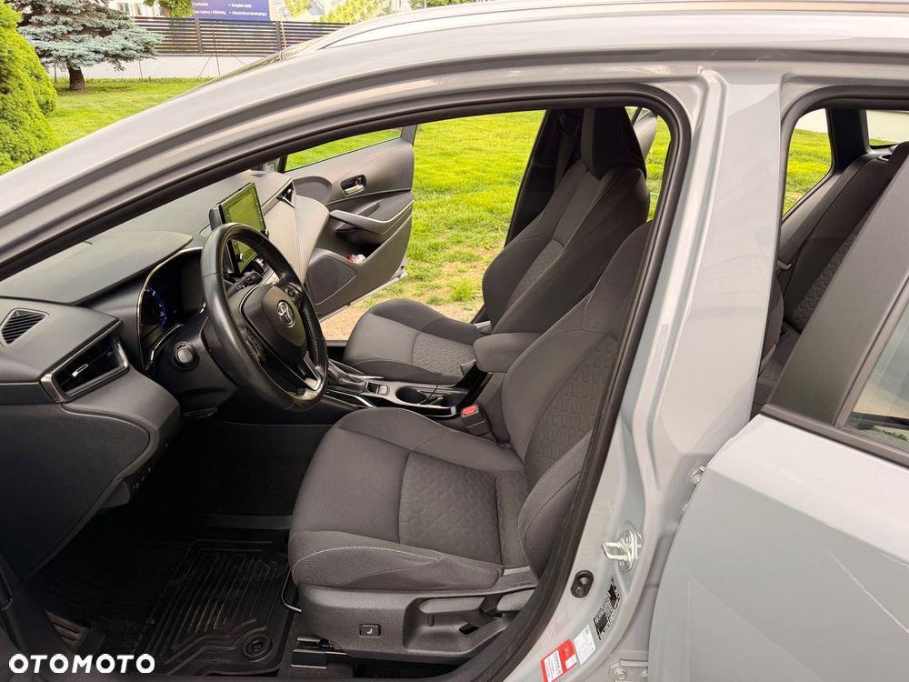 Toyota Corolla 1.8 Hybrid Comfort - 27