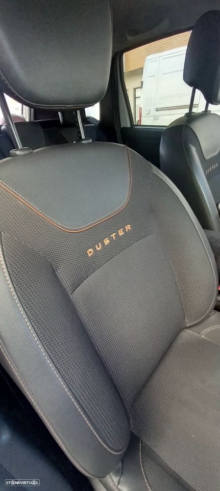 Dacia Duster 1.2 TCe SL Explorer - 6