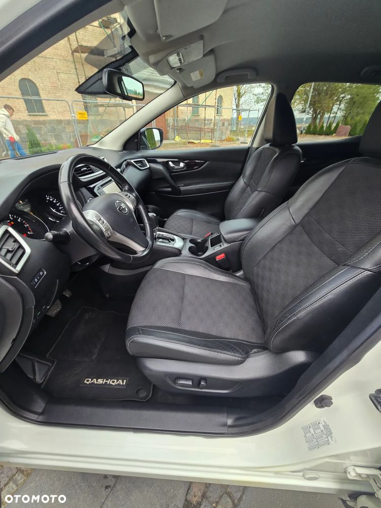 Nissan Qashqai ver-1-2-dig--t-n--connecta-xtronic - 25
