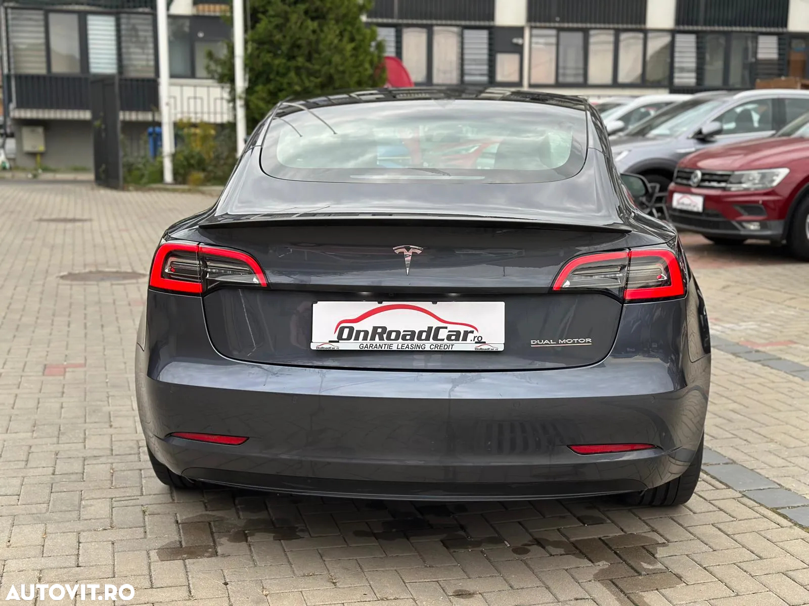 Tesla Model 3 Langstreckenbatterie Allradantrieb Dual Motor Performance - 14