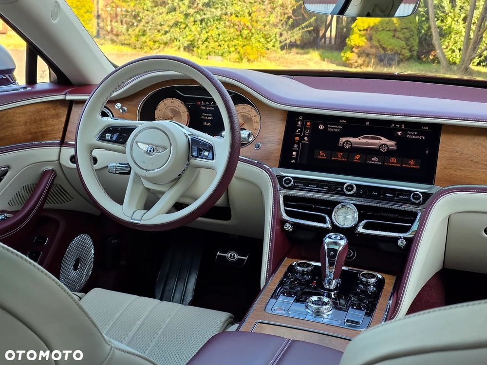 Bentley Flying Spur - 15