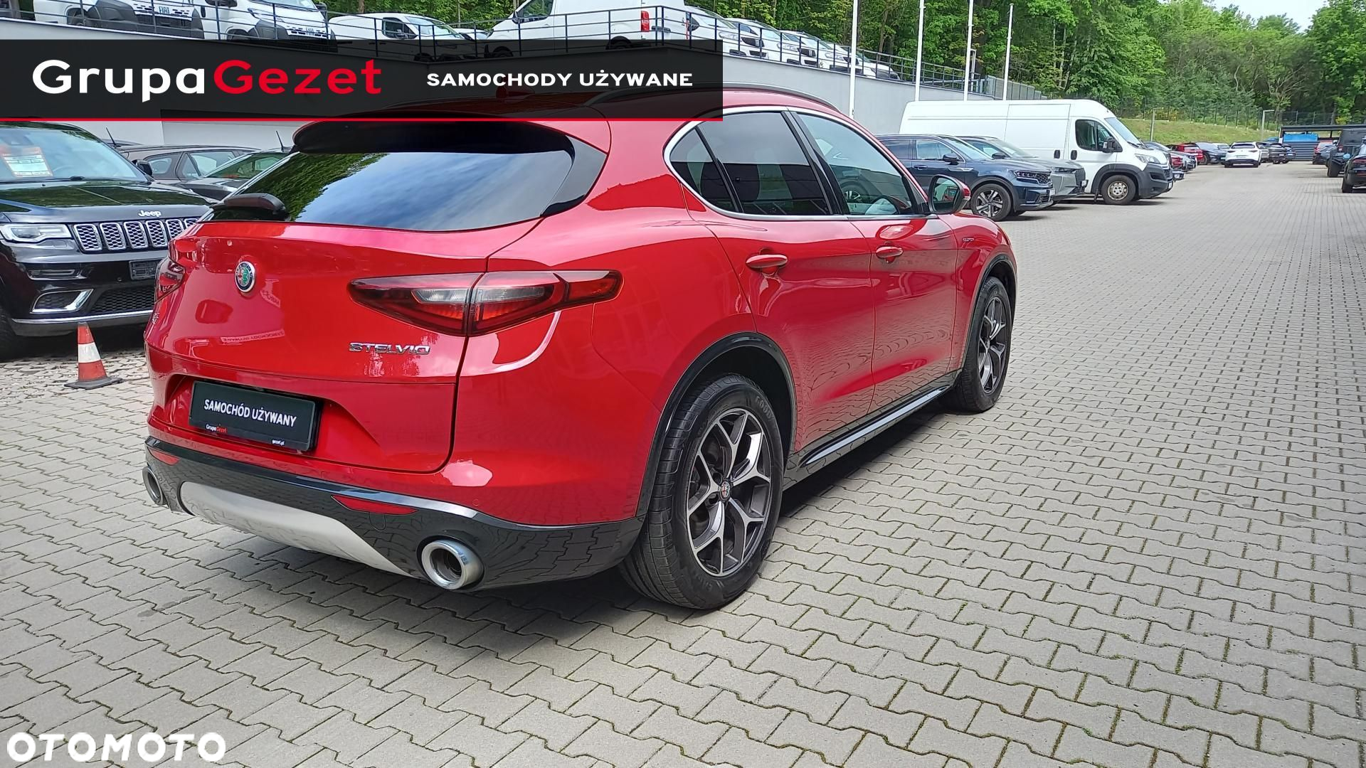 Alfa Romeo Stelvio - 10