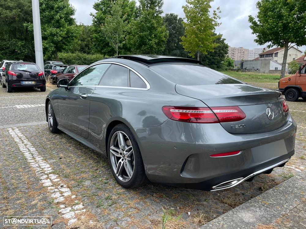 Mercedes-Benz E 200 AMG Line - 19