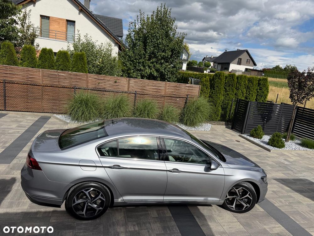 Volkswagen Passat 2.0 TSI 4Mot Elegance DSG - 17