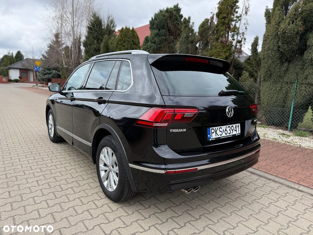 Volkswagen Tiguan - 4