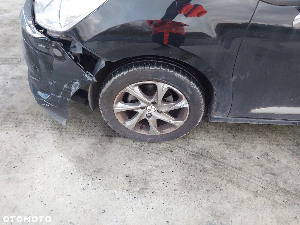 DS Automobiles DS 3 - 7