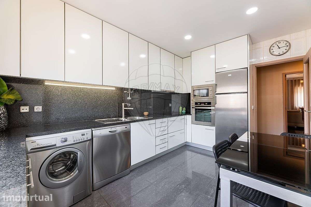 Apartamento T3 situado em Real junto a zona da acrescentar - Grande imagem: 2/29