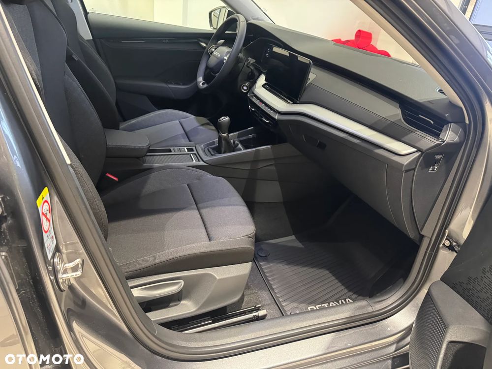 Skoda Octavia - 8