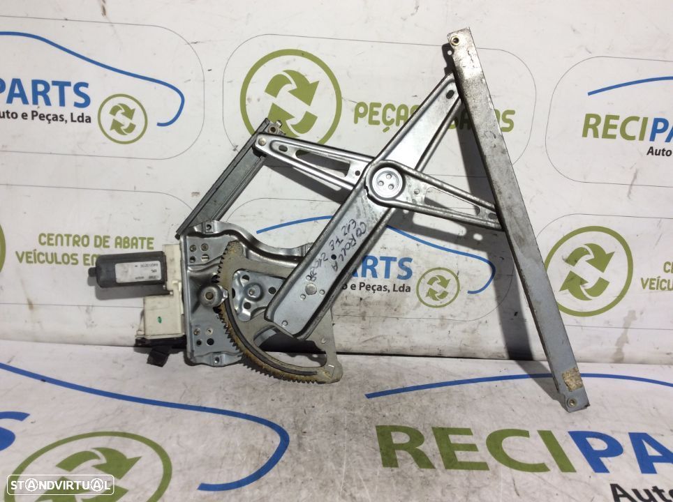 Elevadores Toyota Corolla E12 - 2