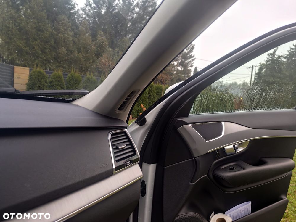 Volvo XC 90 B5 B AWD Inscription 7os - 17