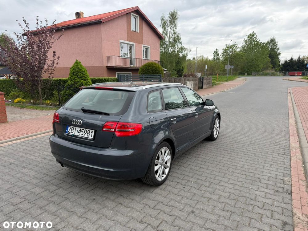 Audi A3 Sportback 2.0 TDI Ambiente - 7