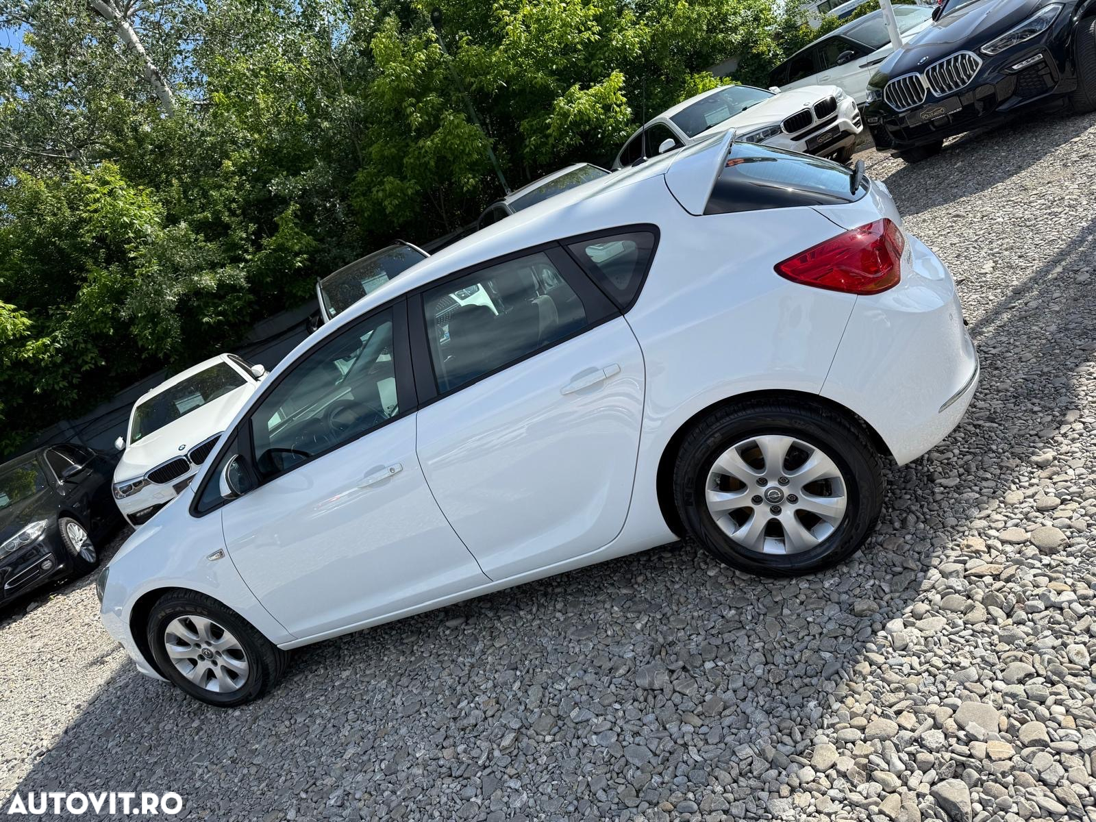 Opel Astra 1.6 CDTI DPF ecoFLEX Start/Stop Style - 37