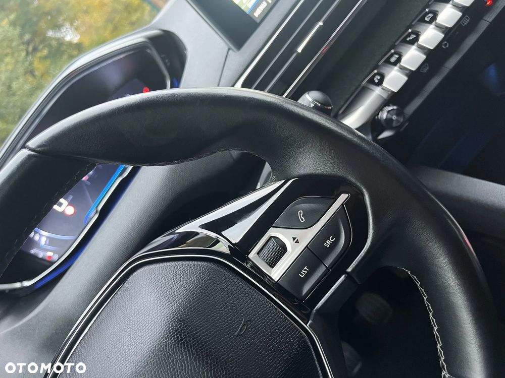 Peugeot 3008 PureTech 130 Stop & Start Allure - 24