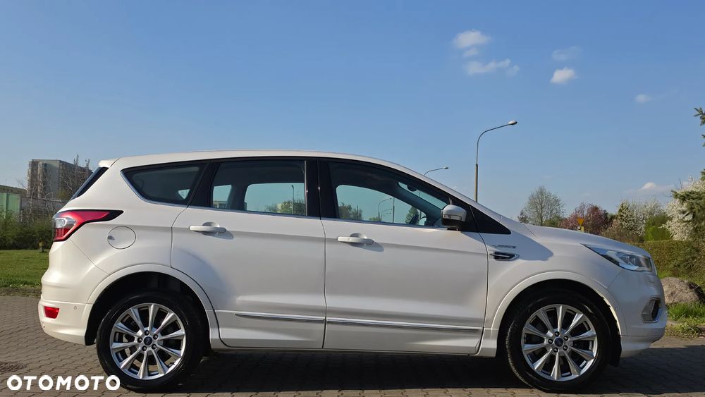 Ford Kuga - 3