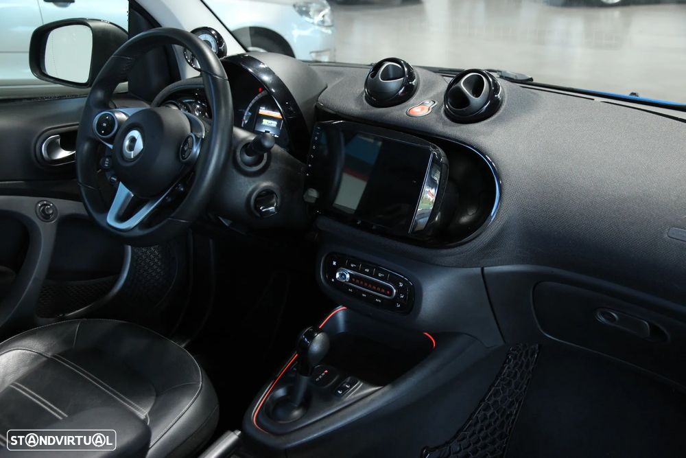 Smart Fortwo Cabrio EQ prime - 9