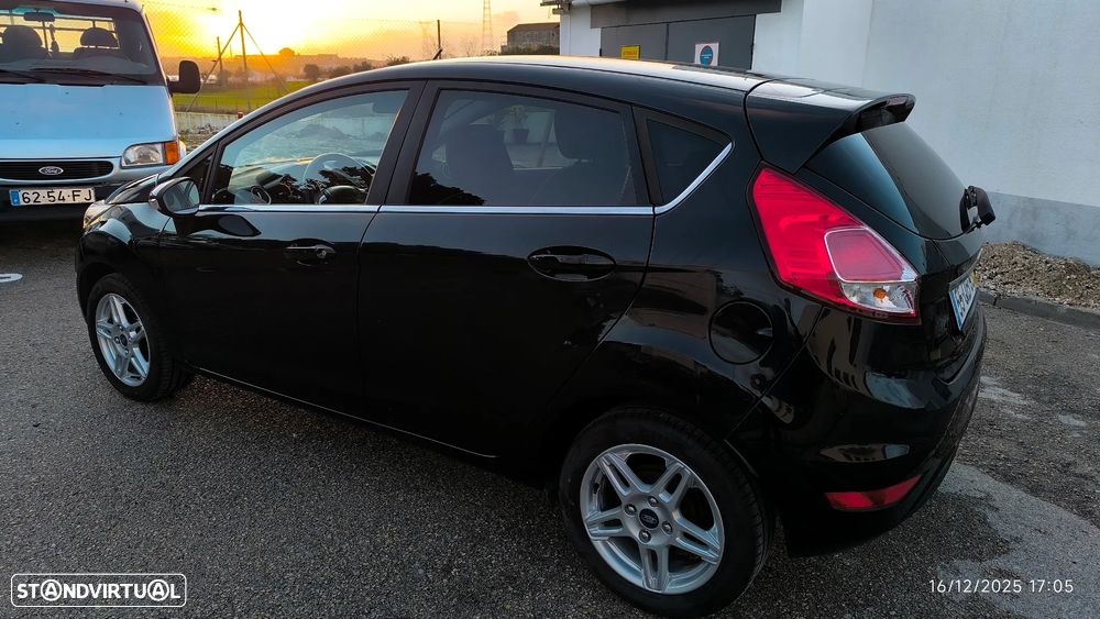 Ford Fiesta 1.0 Ti-VCT Titanium - 13
