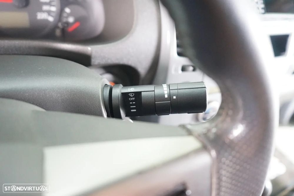 Nissan Navara 2.5 dCi CD SE C-Channel - 24