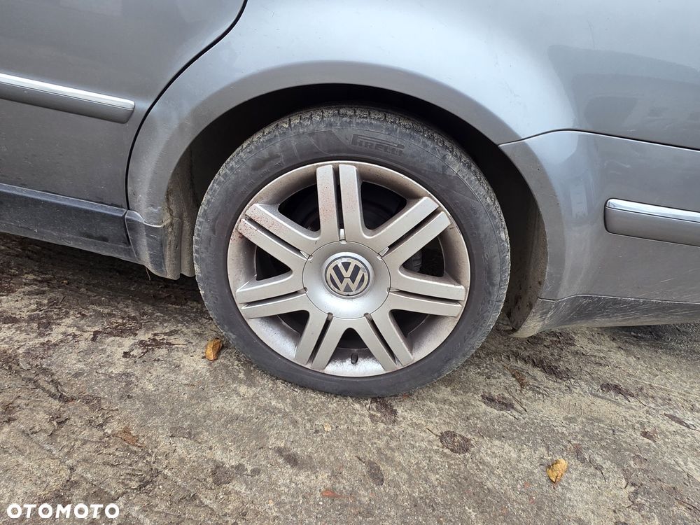 Volkswagen Passat - 3