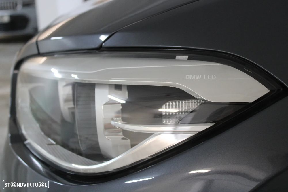 BMW 116 d Pack M - 11