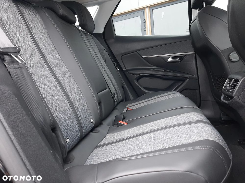 Peugeot 3008 BlueHDi 120 Stop & Start Business-Line - 31