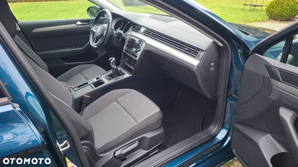 Volkswagen Passat 2.0 TDI EVO Essence - 15