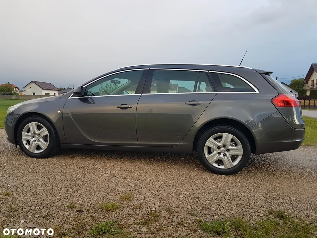 Opel Insignia 1.8 Sports Tourer - 13