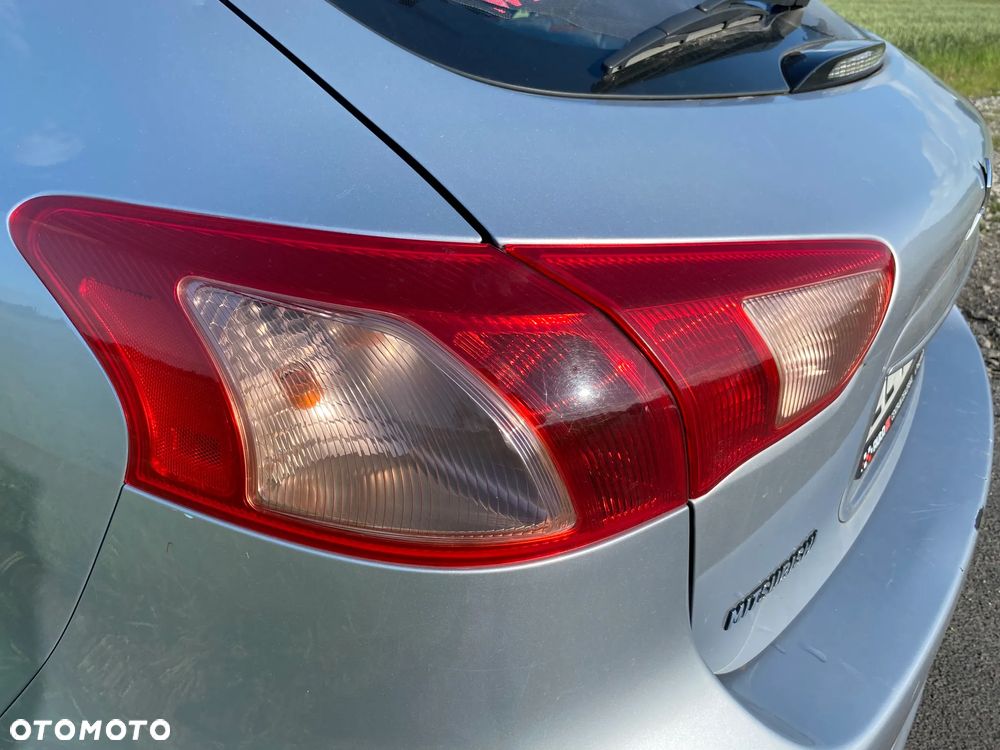 Mitsubishi Lancer - 6