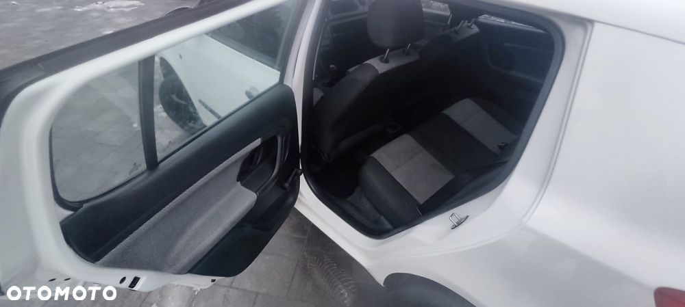 Skoda Fabia 1.2 HTP FAMILY - 7