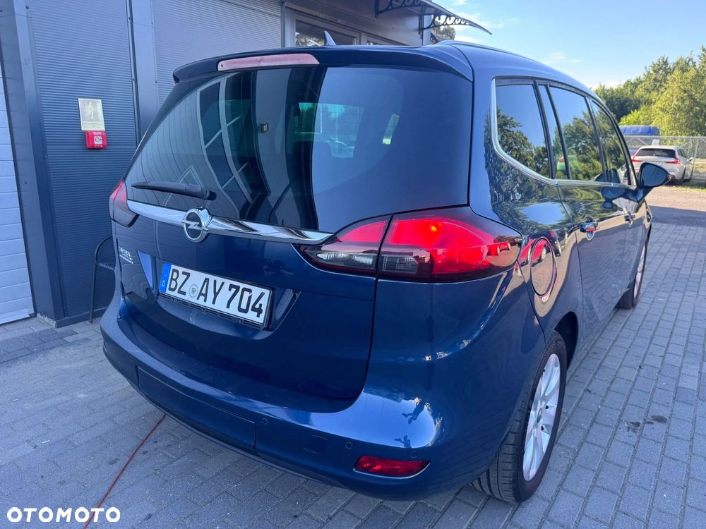 Opel Zafira - 13
