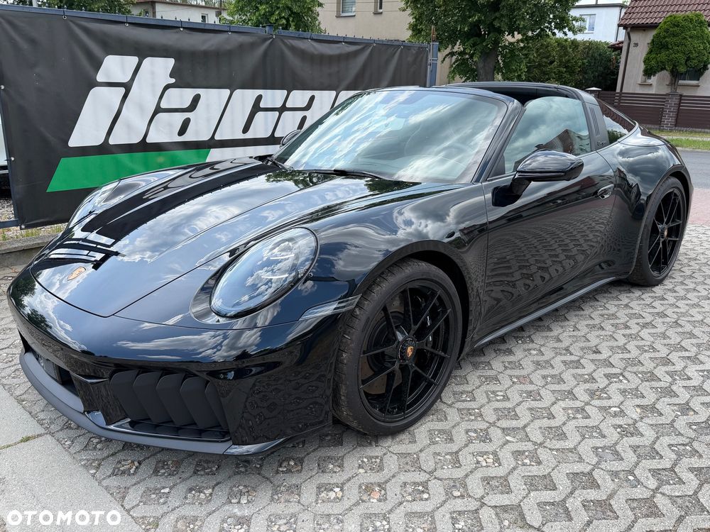 Porsche 911 Targa 4 GTS PDK - 2