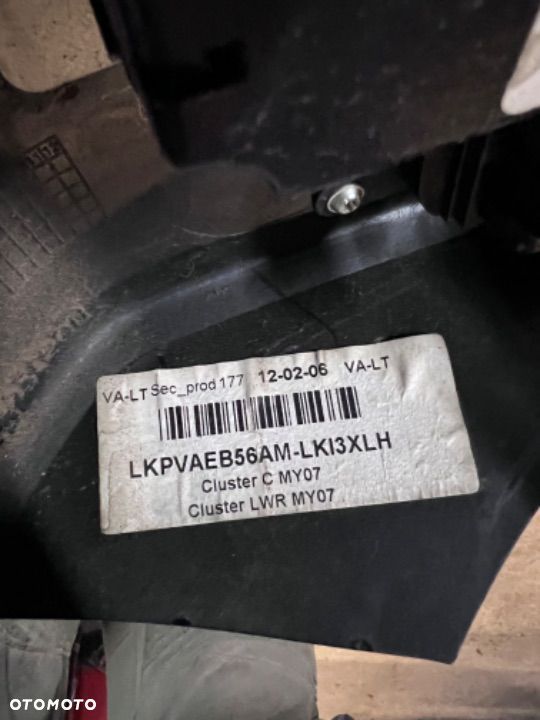 Konsola osłona radia Nissan navara d40 Europa - 4