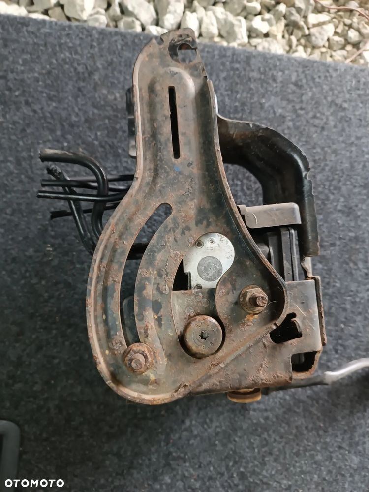 POMPA ABS 9806891780 PEUGEOT 208 I - 3