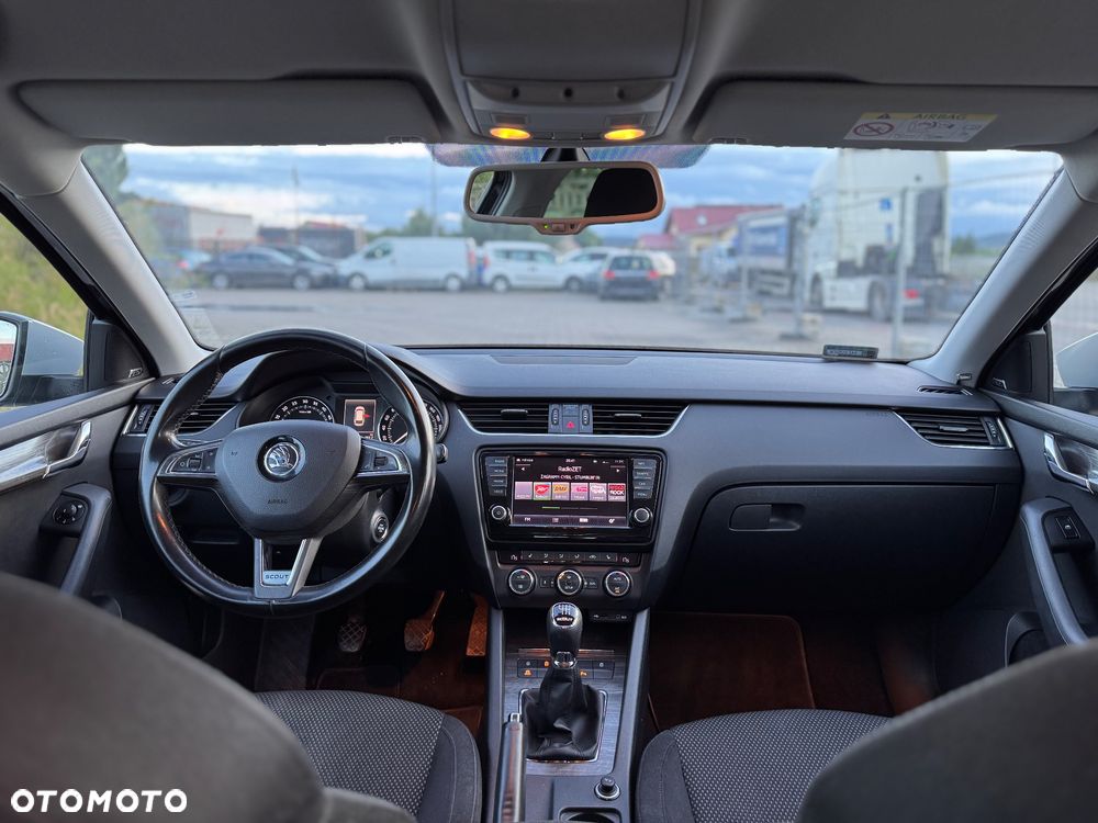 Skoda Octavia Scout 2.0 TDI 4x4 - 22
