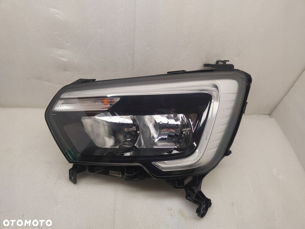 renault master iv lampa zw z led lewy przód 260607867r - 1