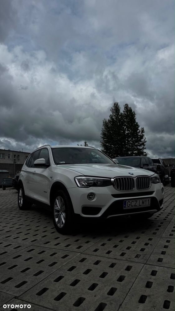 BMW X3 xDrive28i Advantage sport - 1